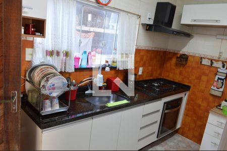 Casa de condomínio à venda com 96m², 4 quartos e 4 vagas Casa de condomínio à venda com 96m², 4 quartos e 4 vagasCozinha