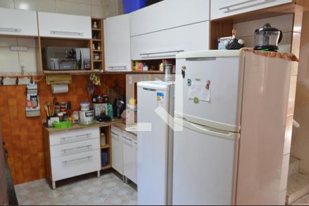 Casa de condomínio à venda com 96m², 4 quartos e 4 vagas Casa de condomínio à venda com 96m², 4 quartos e 4 vagasCozinha