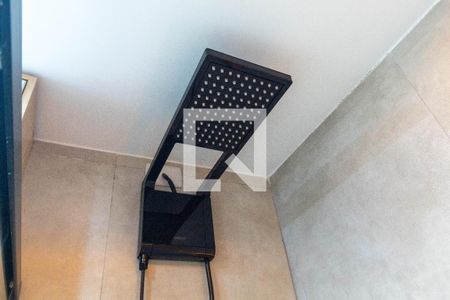 Apartamento à venda com 87m², 2 quartos e 1 vaga Apartamento à venda com 87m², 2 quartos e 1 vagaChuveiro