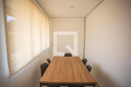 Apartamento à venda com 55m², 2 quartos e 2 vagas Apartamento à venda com 55m², 2 quartos e 2 vagasÁrea comum - Office