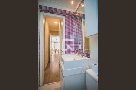Apartamento à venda com 55m², 2 quartos e 2 vagas Apartamento à venda com 55m², 2 quartos e 2 vagasBanheiro Suíte