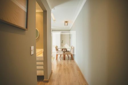 Corredor - Quartos de apartamento à venda com 2 quartos, 55m² em Vila Clementino, São Paulo