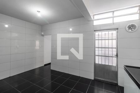 Casa para alugar com 250m², 3 quartos e 1 vagaCozinha