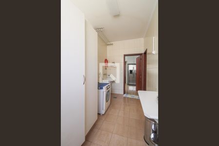 Apartamento à venda com 280m², 4 quartos e 3 vagasLavanderia 