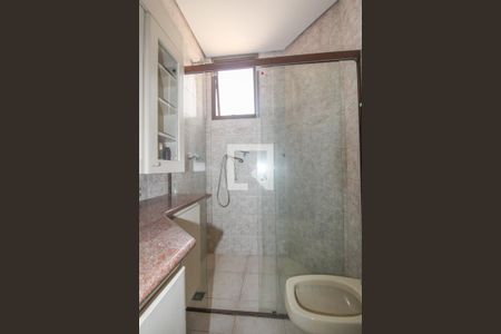 Apartamento à venda com 280m², 4 quartos e 3 vagasBanheiro Quarto 2