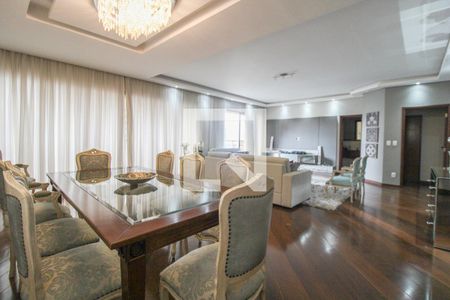 Sala de apartamento à venda com 4 quartos, 280m² em Cambuí, Campinas