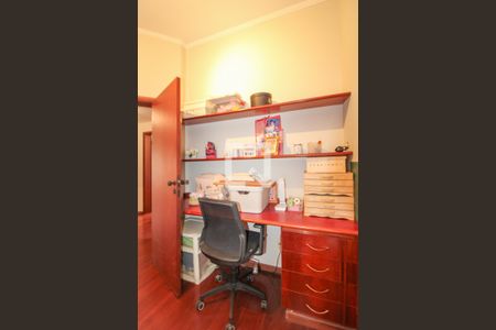 Apartamento à venda com 280m², 4 quartos e 3 vagasQuarto 2