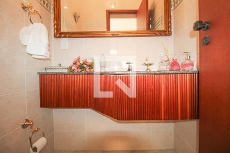 Apartamento à venda com 280m², 4 quartos e 3 vagasLavabo