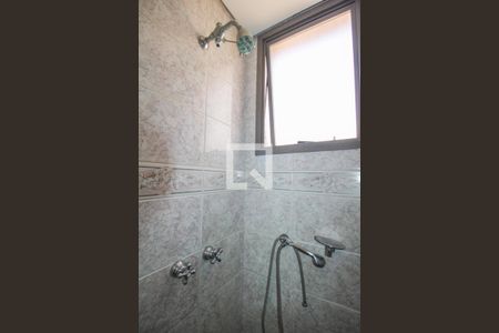 Apartamento à venda com 280m², 4 quartos e 3 vagasBanheiro Quarto 2