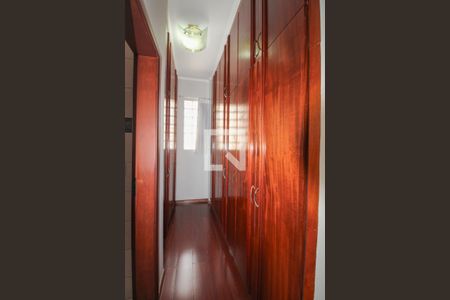 Apartamento à venda com 280m², 4 quartos e 3 vagasCloset Quarto 4