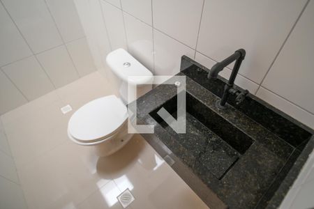 Casa à venda com 133m², 3 quartos e 2 vagasBanheiro do Quarto 1