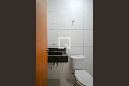 Casa à venda com 133m², 3 quartos e 2 vagasBanheiro do Quarto 2