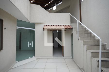 Casa à venda com 612m², 3 quartos e 2 vagasQuintal