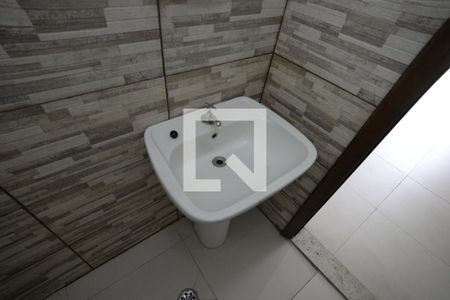 Casa à venda com 612m², 3 quartos e 2 vagasBanheiro de Serviço