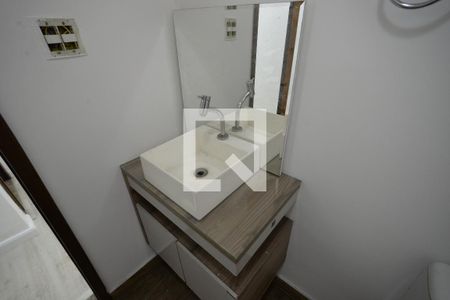 Casa à venda com 612m², 3 quartos e 2 vagasLavabo