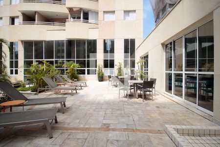 Apartamento à venda com 47m², 1 quarto e 1 vaga Apartamento à venda com 47m², 1 quarto e 1 vagaÁrea comum - Piscina