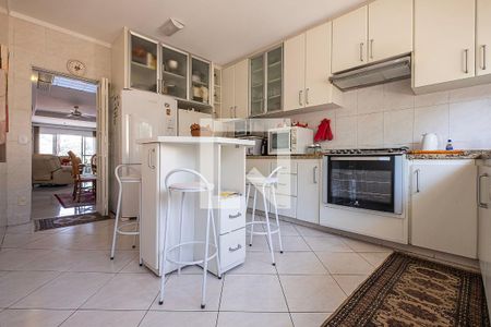 Casa à venda com 360m², 4 quartos e 3 vagasCozinha