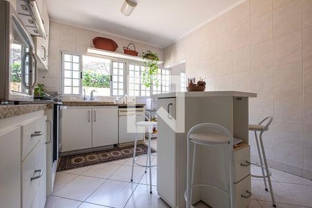 Casa à venda com 360m², 4 quartos e 3 vagasCozinha