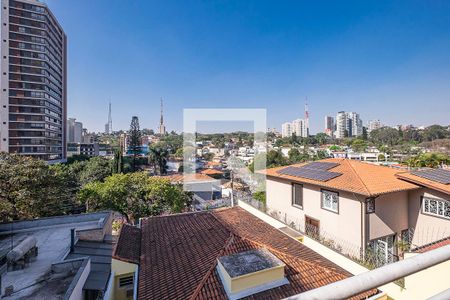 Casa à venda com 360m², 4 quartos e 3 vagasEscritório - Vista Varanda