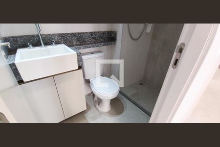 Apartamento para alugar com 36m², 2 quartos e 1 vaga Apartamento para alugar com 36m², 2 quartos e 1 vagaBanheiro