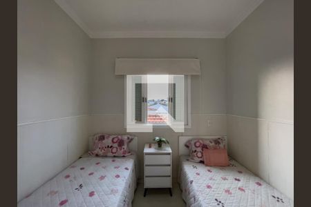 Casa à venda com 203m², 4 quartos e 2 vagasQuarto 1