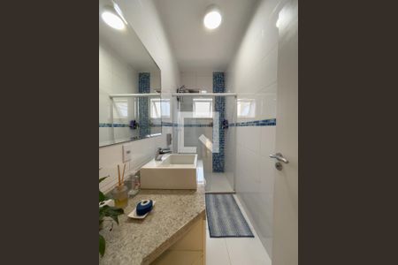 Casa à venda com 203m², 4 quartos e 2 vagasBanheiro