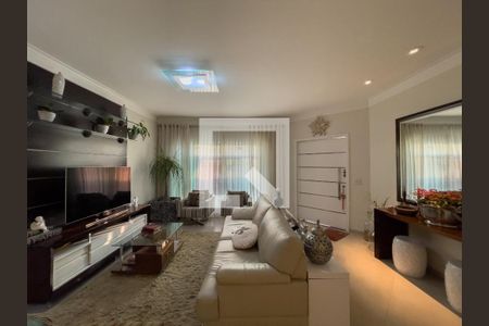 Sala de casa à venda com 4 quartos, 203m² em Vila São Geraldo, São Paulo