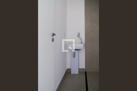 Banheiro de kitnet/studio à venda com 0 quarto, 24m² em Bela Vista, São Paulo