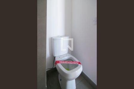 Banheiro de kitnet/studio à venda com 0 quarto, 24m² em Bela Vista, São Paulo