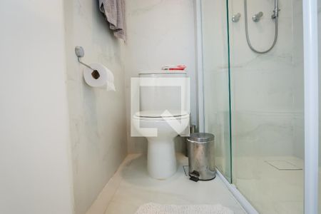 Apartamento à venda com 96m², 3 quartos e 2 vagas Apartamento à venda com 96m², 3 quartos e 2 vagasBanheiro da Suite 2