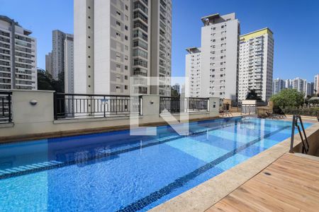 Apartamento à venda com 96m², 3 quartos e 2 vagas Apartamento à venda com 96m², 3 quartos e 2 vagasÁrea comum - Piscina