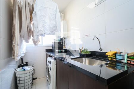Apartamento à venda com 96m², 3 quartos e 2 vagas Apartamento à venda com 96m², 3 quartos e 2 vagasLavanderia
