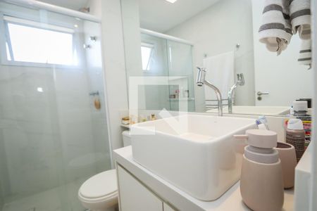 Apartamento à venda com 96m², 3 quartos e 2 vagas Apartamento à venda com 96m², 3 quartos e 2 vagasBanheiro da Suite