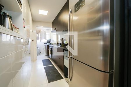 Apartamento à venda com 96m², 3 quartos e 2 vagas Apartamento à venda com 96m², 3 quartos e 2 vagasCozinha