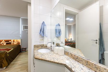 Apartamento à venda com 81m², 2 quartos e 1 vagaBanheiro da Suíte