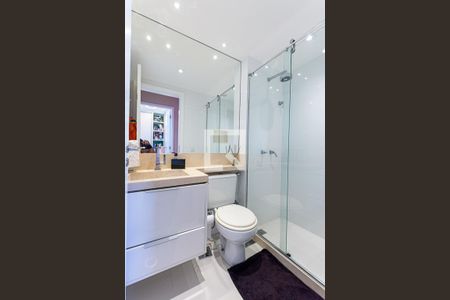 Apartamento à venda com 81m², 2 quartos e 1 vagaBanheiro Social