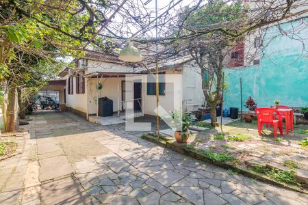 Casa à venda com 326m², 2 quartos e 3 vagasQuintal