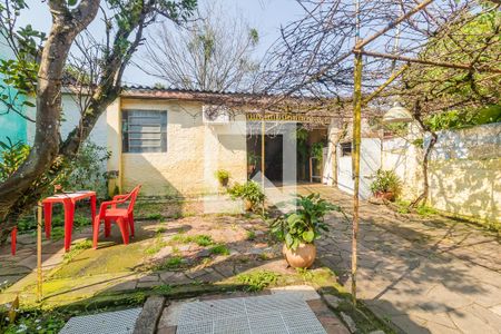 Casa à venda com 326m², 2 quartos e 3 vagasQuintal