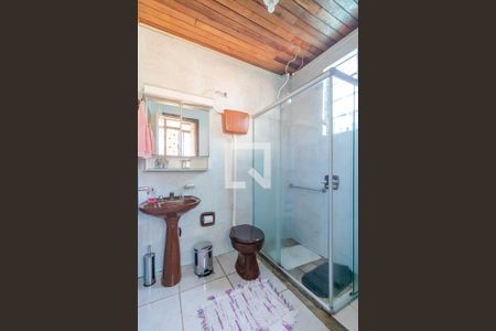 Casa à venda com 326m², 2 quartos e 3 vagasBanheiro