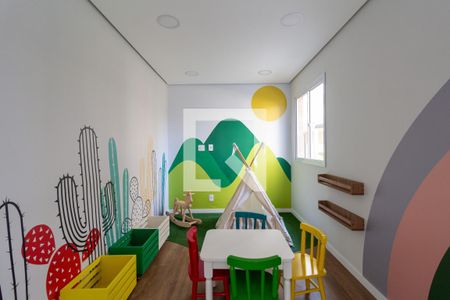 Apartamento para alugar com 37m², 2 quartos e sem vaga Apartamento para alugar com 37m², 2 quartos e sem vagaÁrea Comum - Brinquedoteca