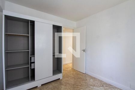 Apartamento à venda com 150m², 4 quartos e 3 vagasQuarto 2
