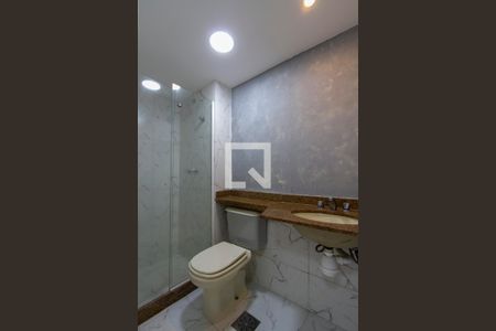 Apartamento à venda com 150m², 4 quartos e 3 vagasBanheiro Quarto 4 suíte