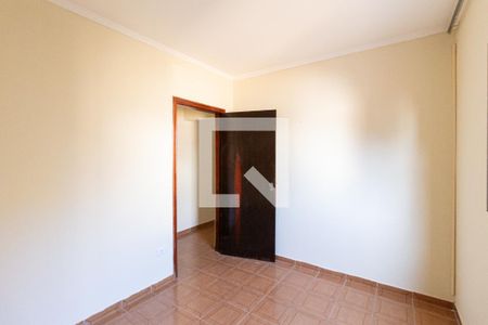 Casa à venda com 340m², 6 quartos e 2 vagasCasa 2Quarto 1