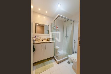 Apartamento à venda com 79m², 3 quartos e 1 vaga Apartamento à venda com 79m², 3 quartos e 1 vagaBanheiro da Suíte