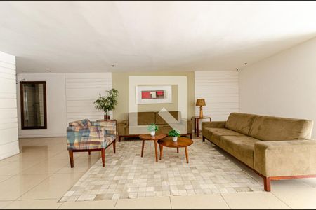 Apartamento à venda com 79m², 3 quartos e 1 vaga Apartamento à venda com 79m², 3 quartos e 1 vagaÁrea comum