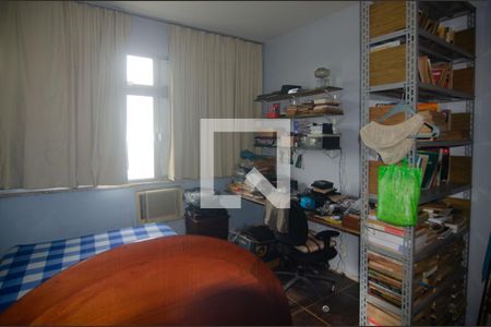 Apartamento à venda com 176m², 3 quartos e 2 vagasQuarto 2