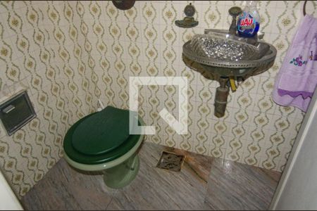 Apartamento à venda com 176m², 3 quartos e 2 vagasBanheiro