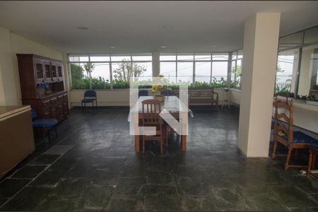 Apartamento à venda com 176m², 3 quartos e 2 vagasSalão de festas