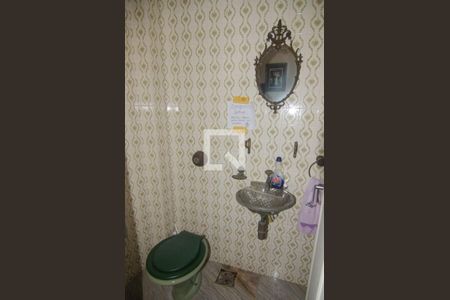 Apartamento à venda com 176m², 3 quartos e 2 vagasBanheiro