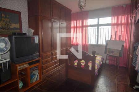 Apartamento à venda com 176m², 3 quartos e 2 vagasQuarto 4